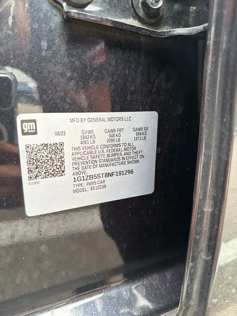 1G1ZB5ST8NF191296