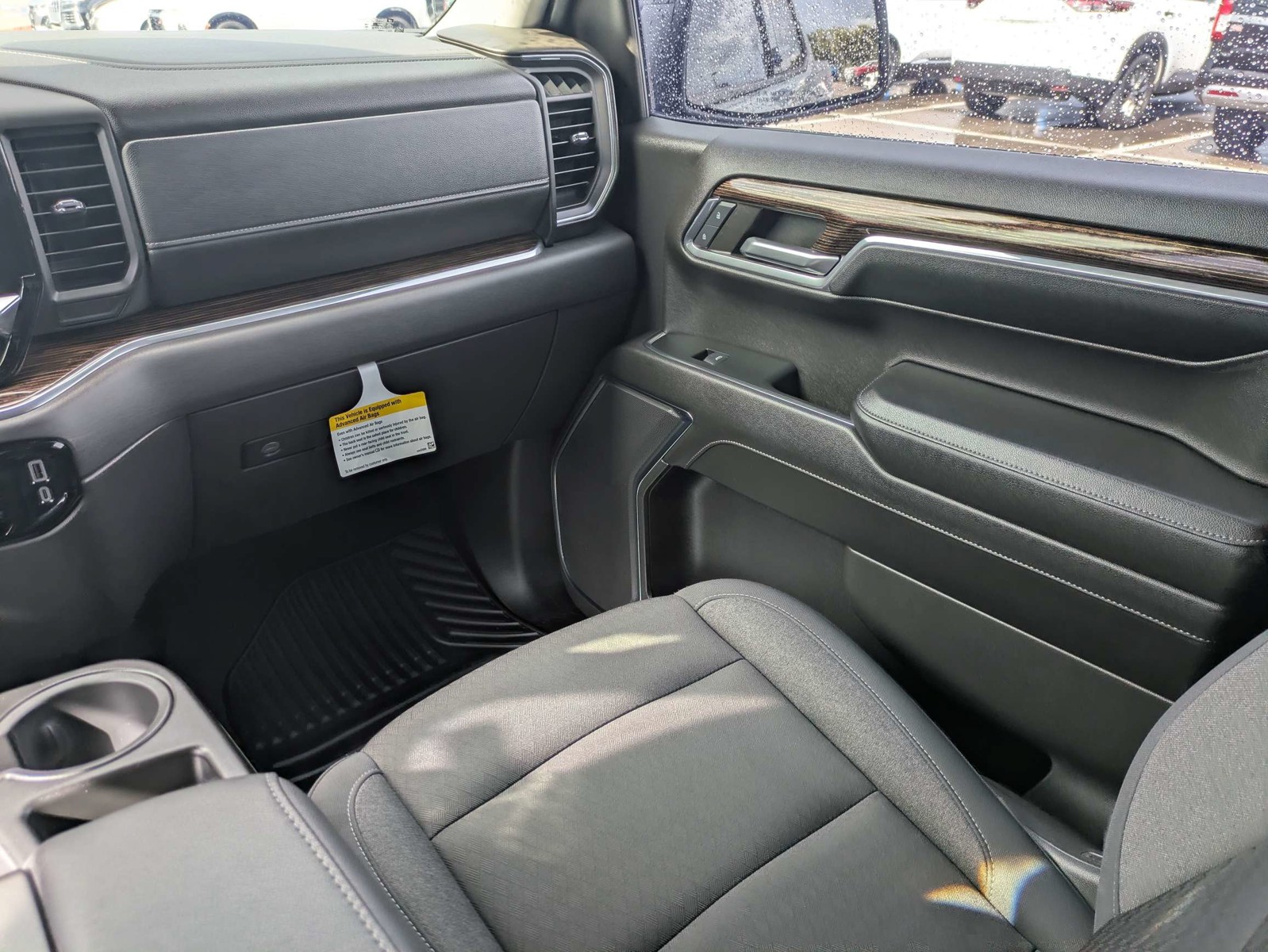 Used 2024 Thunderstorm Gray GMC Elevation image 16