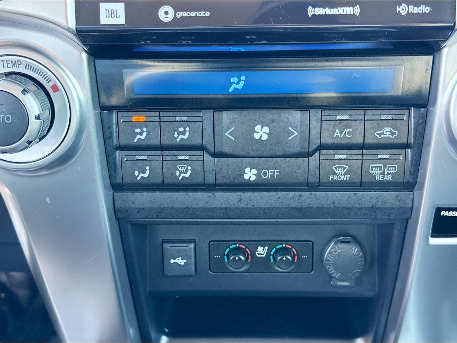 Used 2023 Blizzard Pearl Toyota Limited image 32