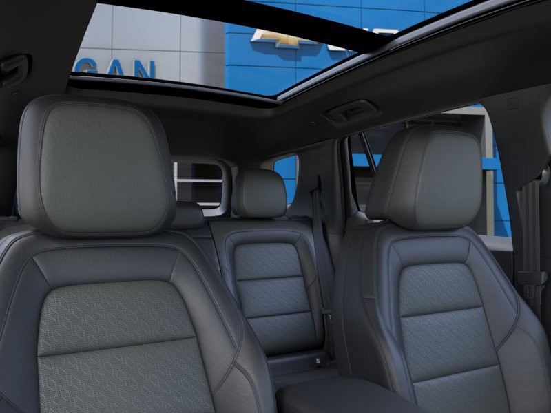 2027 Chevrolet Equinox LT - Photo 24