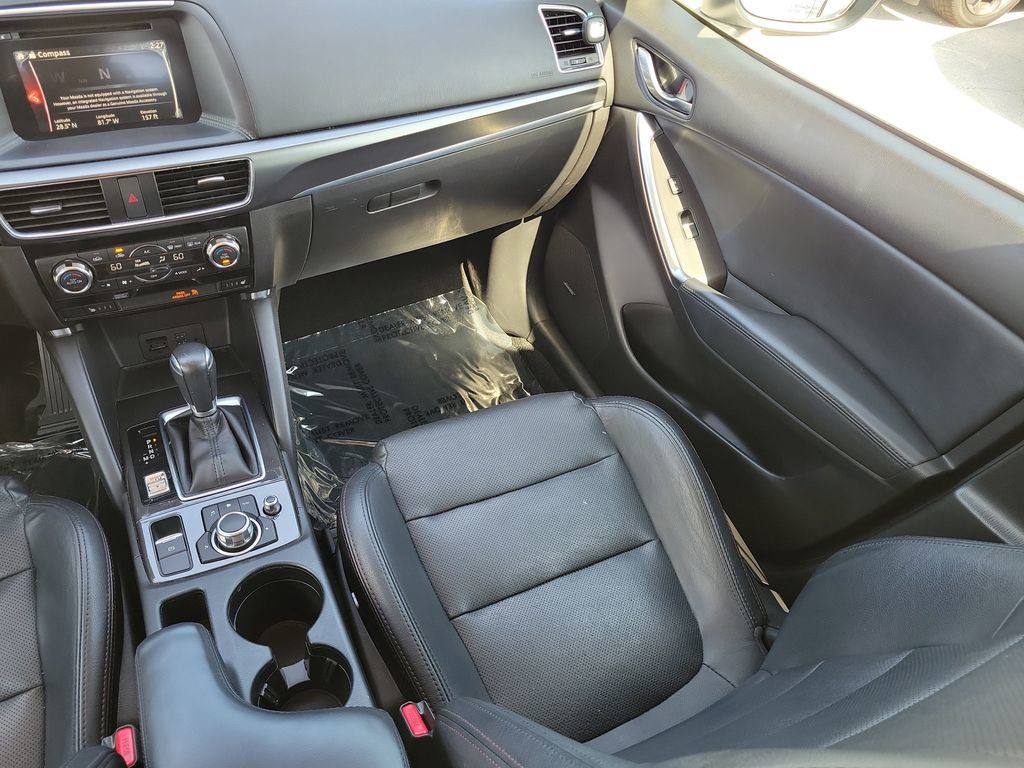 Used 2016 White Mazda Grand Touring image 12