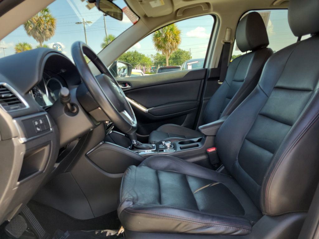 Used 2016 White Mazda Grand Touring image 15