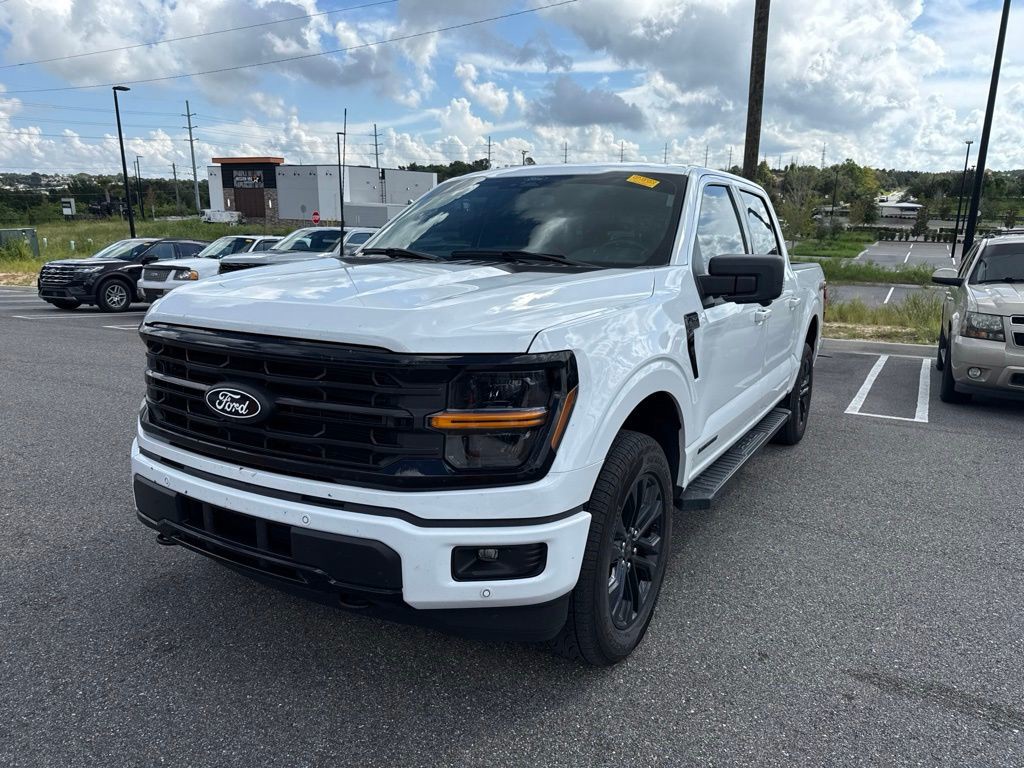 Used 2025 White Ford XLT image 5