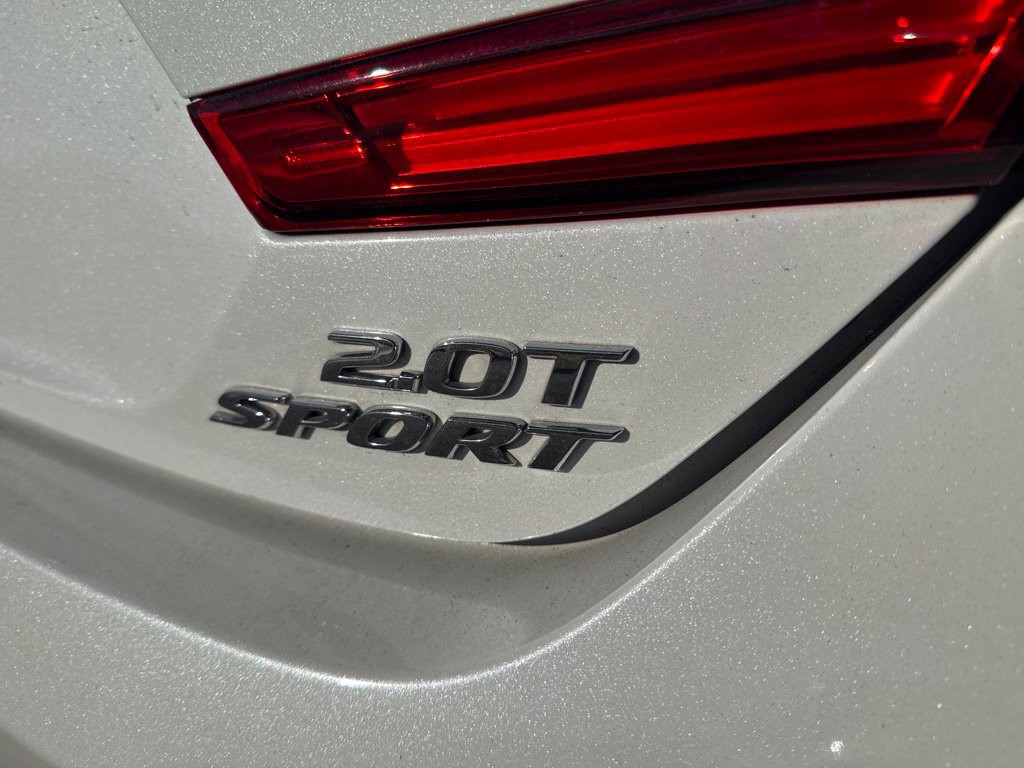 Used 2020 White Honda Sport 2.0T image 12