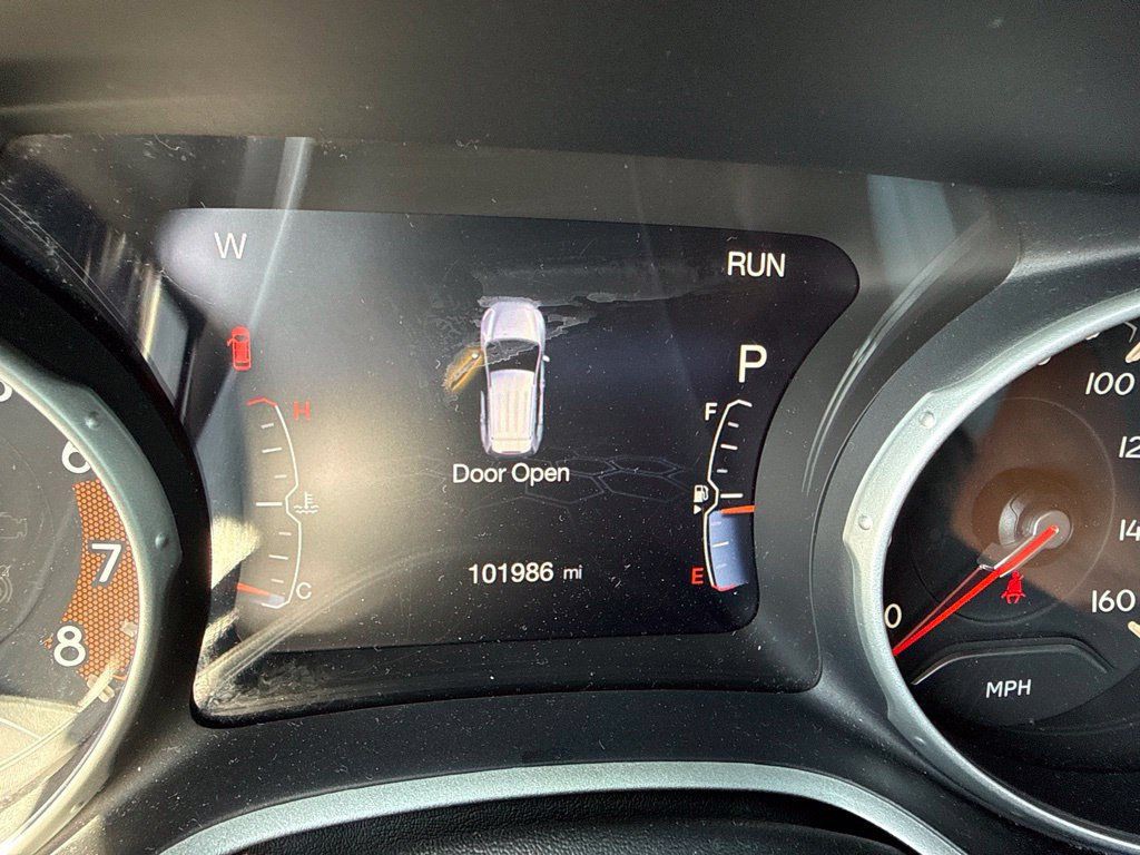 Used 2018 Red Jeep Limited image 7