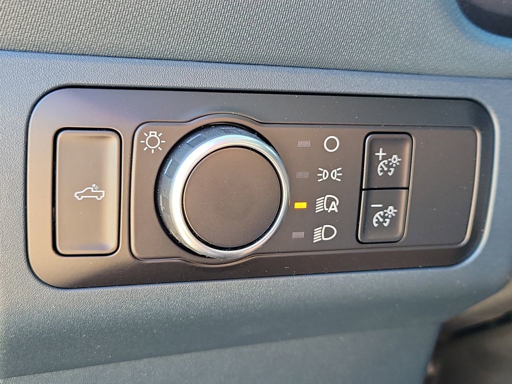 New 2026 Black Ford Lariat image 33