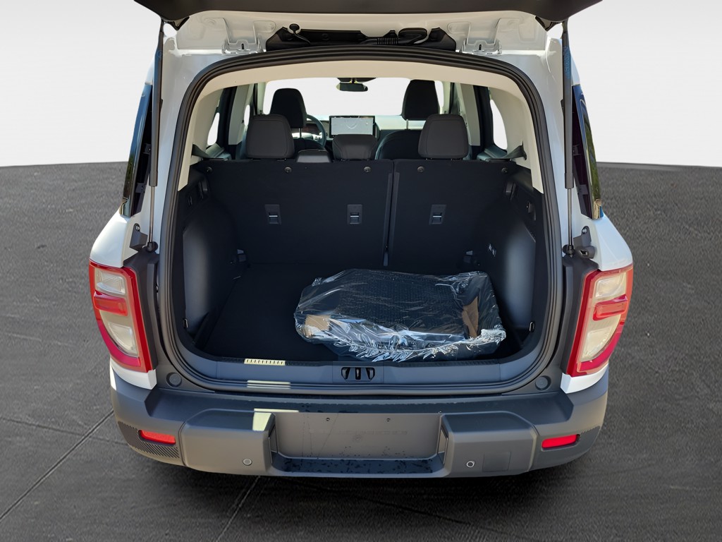 New 2026 White Ford Big Bend image 9