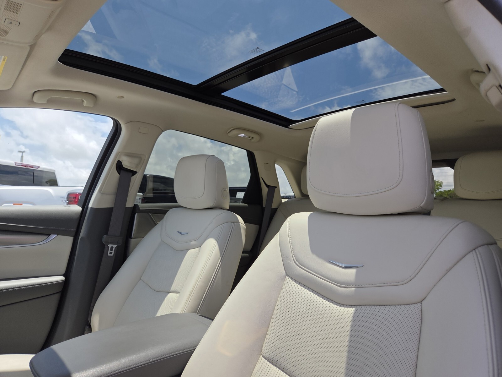 Certified Used 2023 White Cadillac Premium Luxury image 26