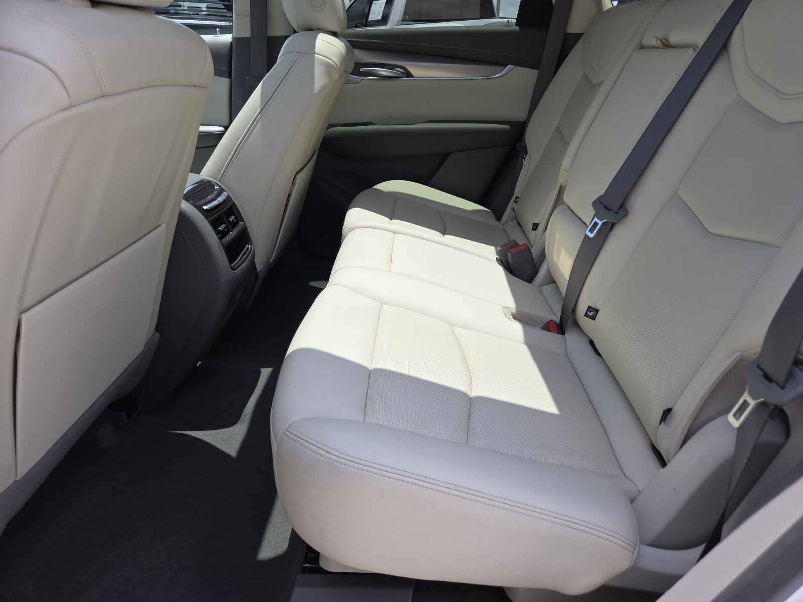 Certified Used 2023 White Cadillac Premium Luxury image 22