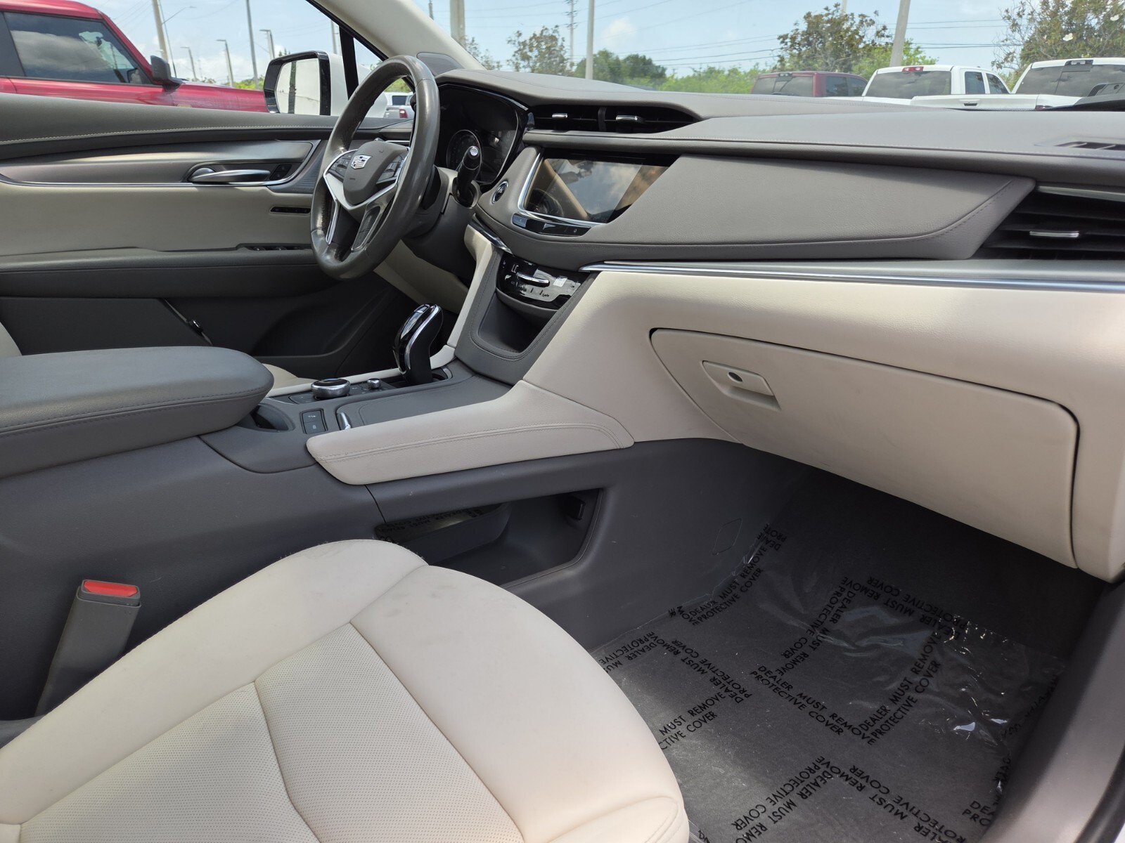 Certified Used 2023 White Cadillac Premium Luxury image 13