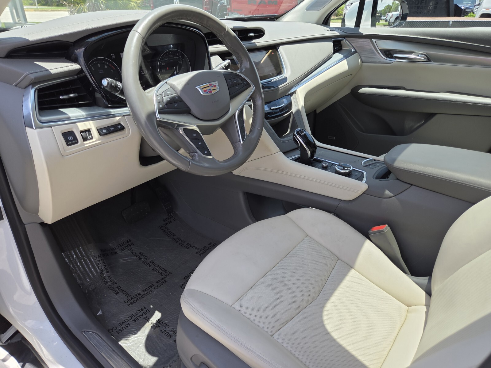 Certified Used 2023 White Cadillac Premium Luxury image 28