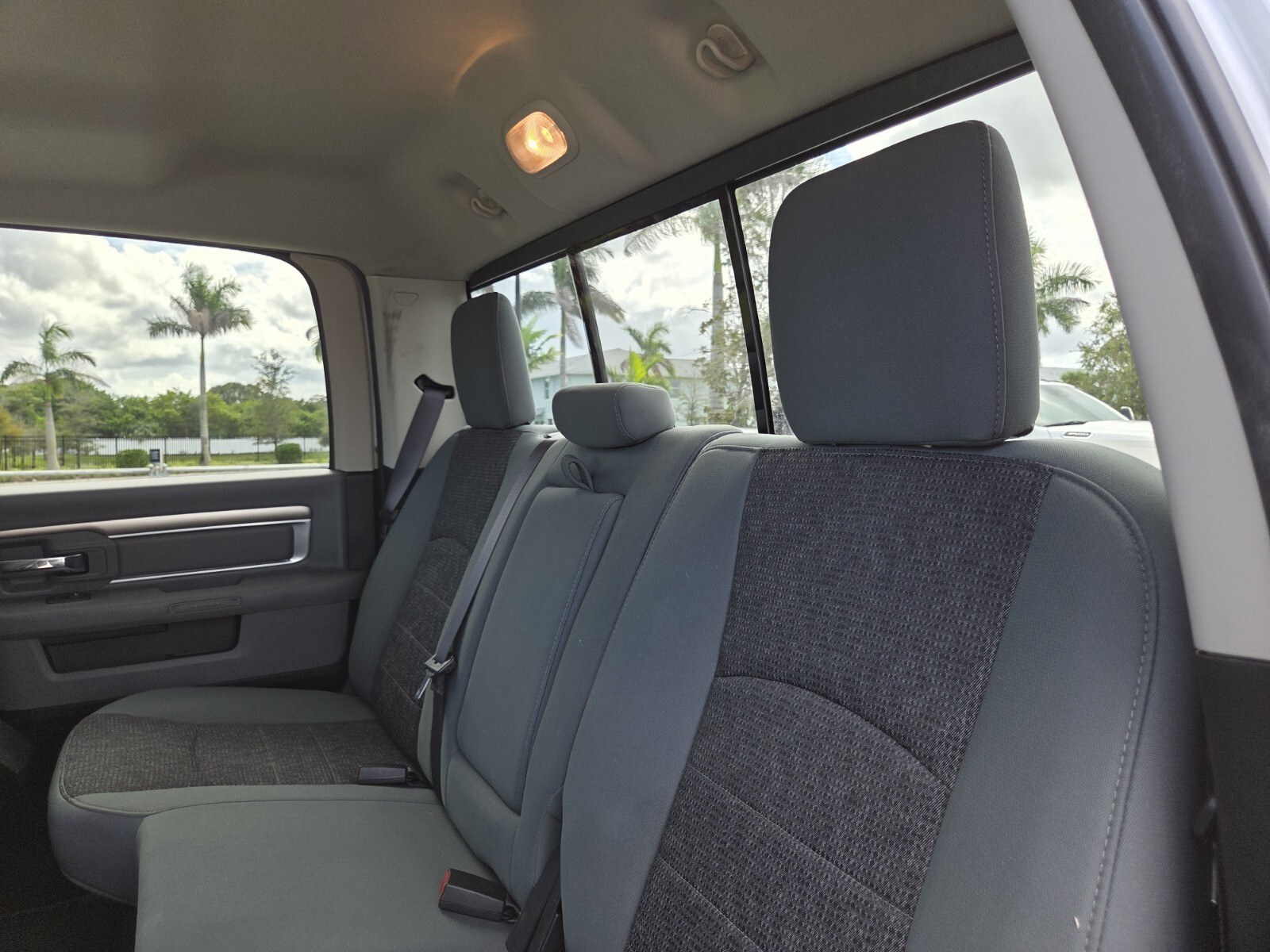 Used 2019 Silver Ram Big Horn image 21