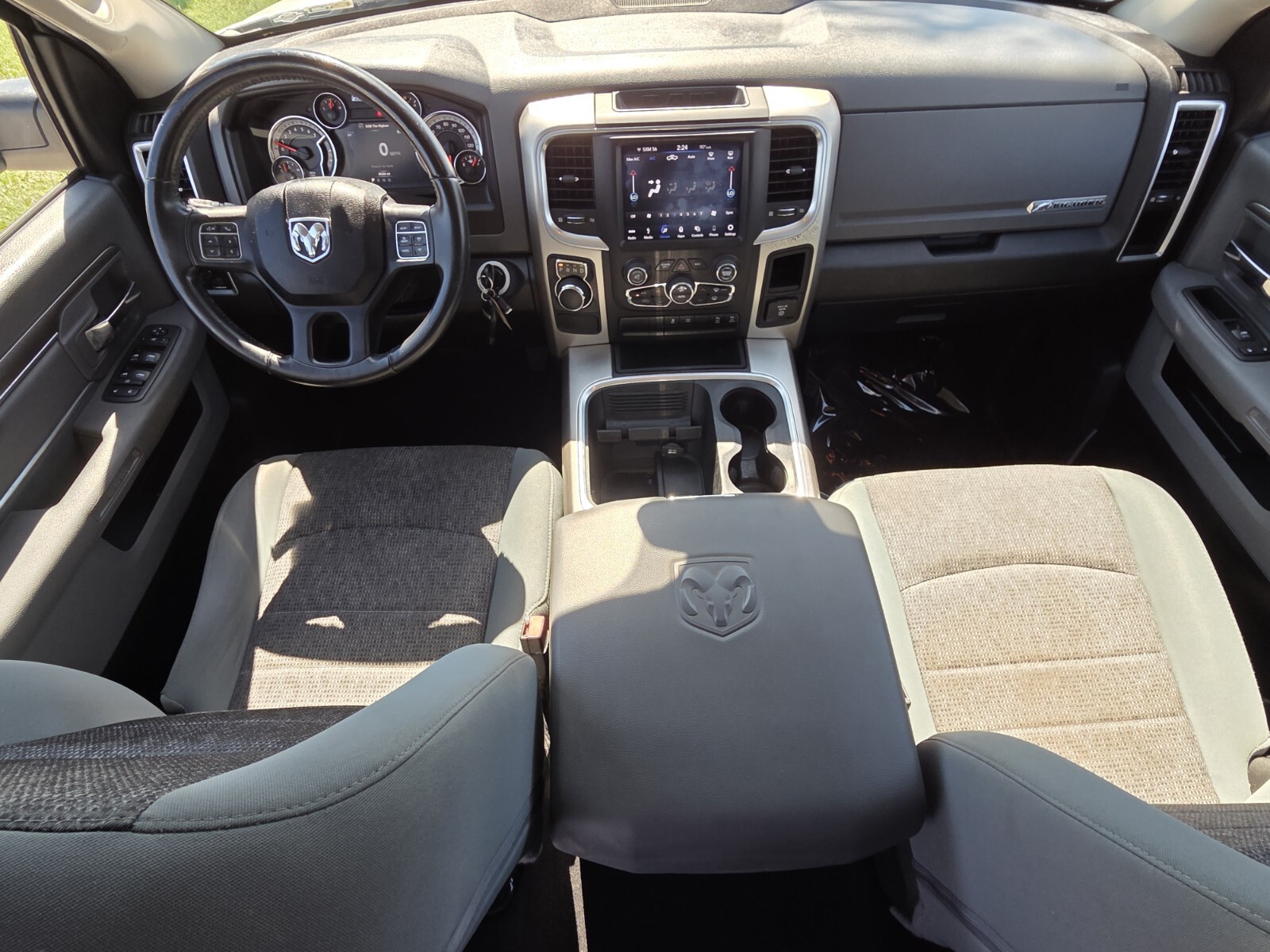 Used 2019 Silver Ram Big Horn image 25
