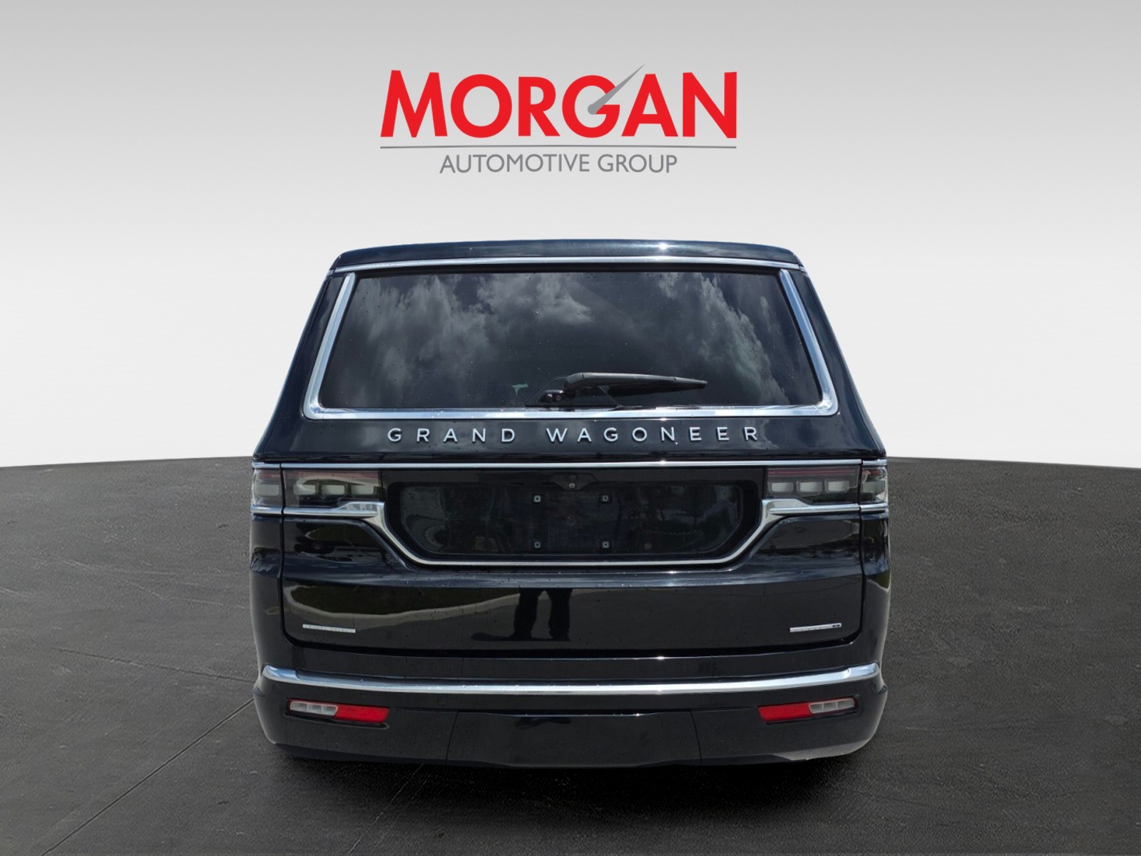 Used 2022 Black Jeep Series II image 6