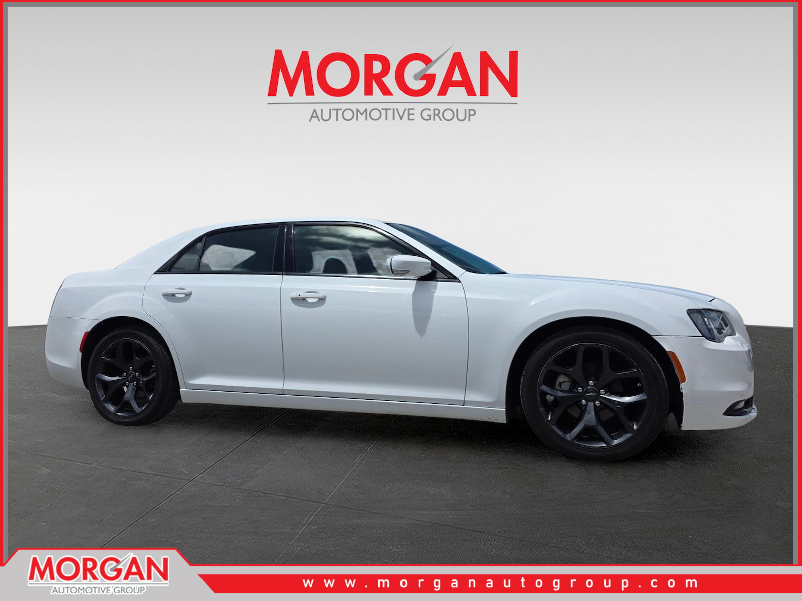 2023 Chrysler 300 S's photo