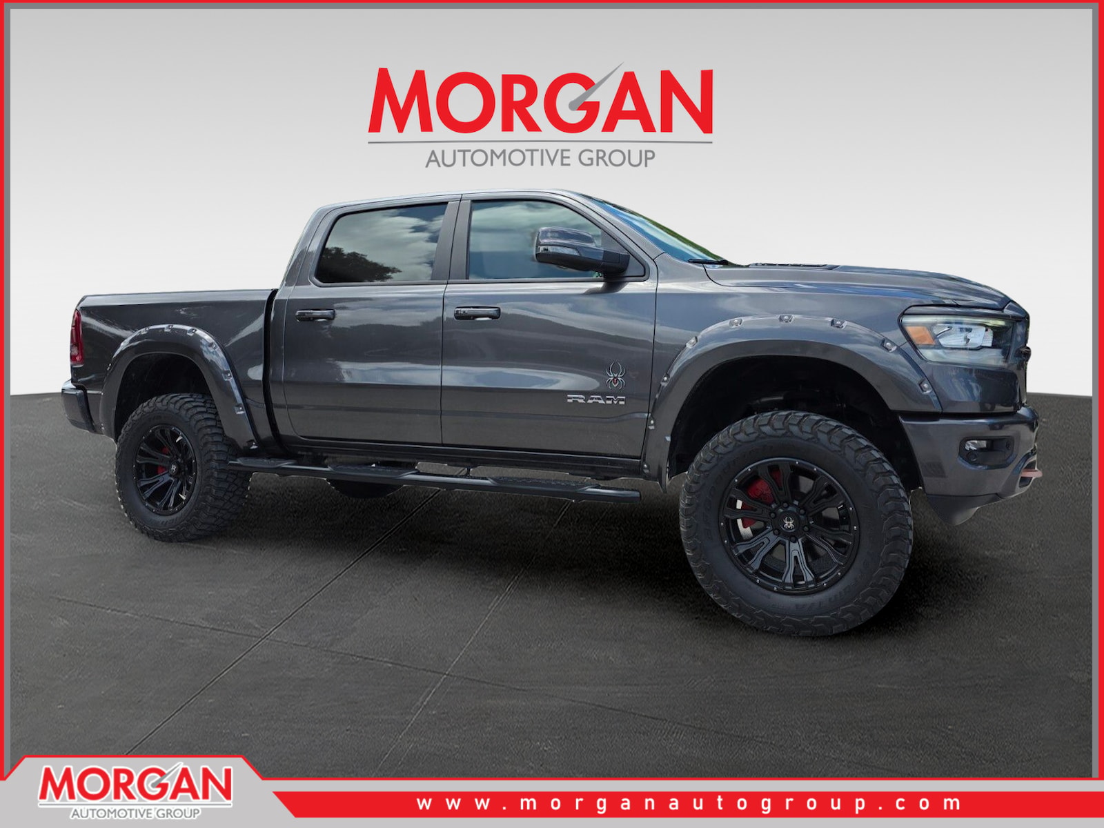 2024 RAM 1500 Laramie 4x4 Crew Cab 5'7's photo