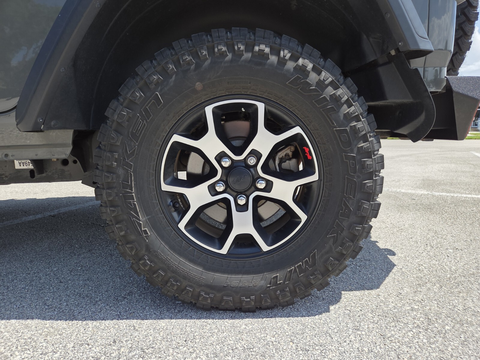 Certified Used 2021 Gray Jeep Unlimited Rubicon image 21