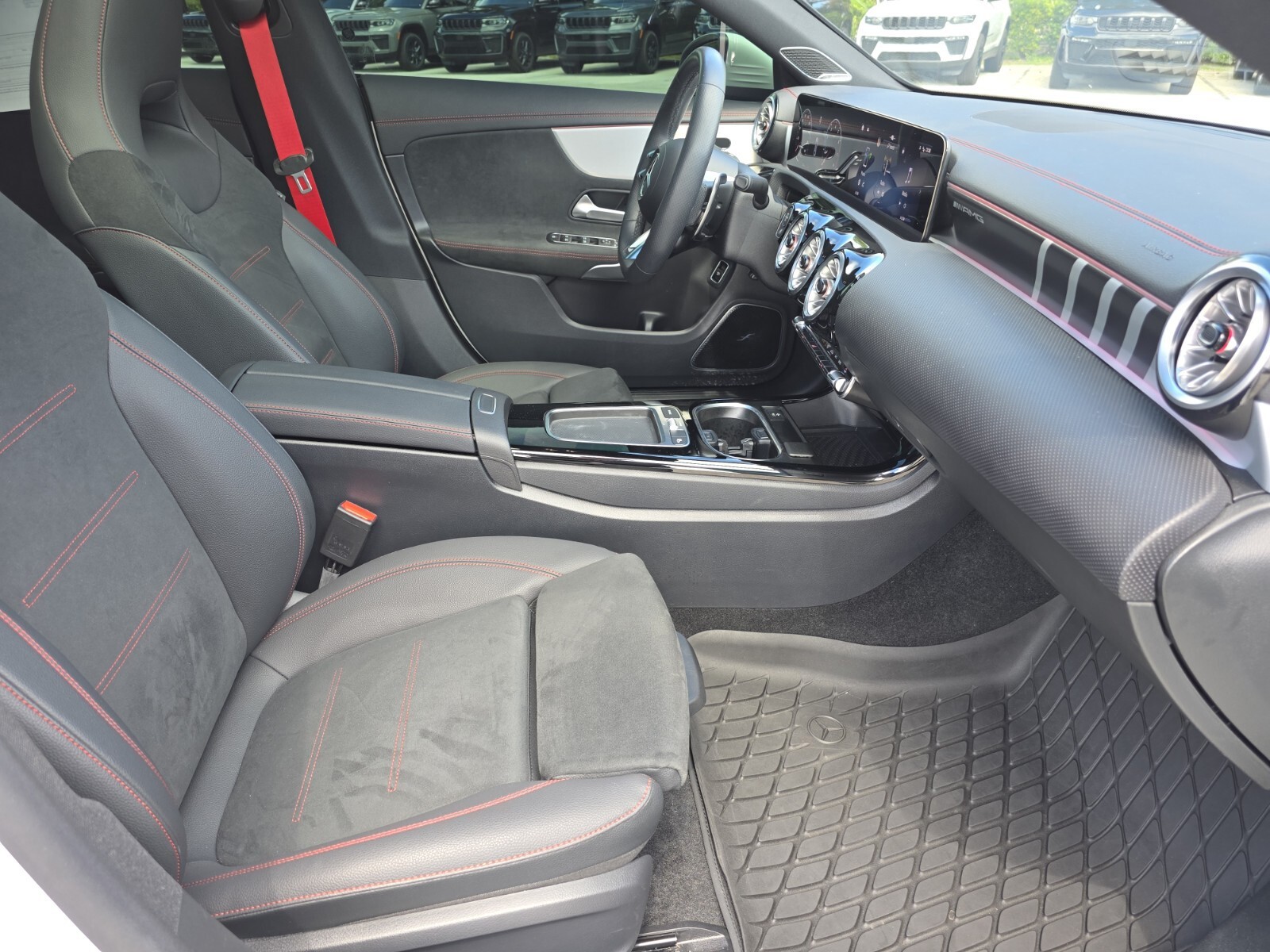 Certified Used 2025 White Mercedes-Benz CLA 35 AMG® image 15