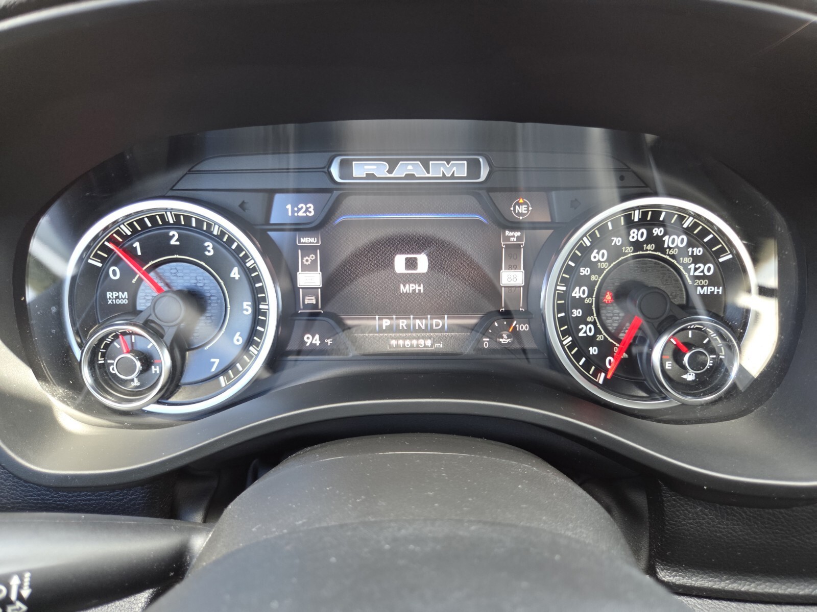 Used 2022 Silver Ram Big Horn/Lone Star image 35
