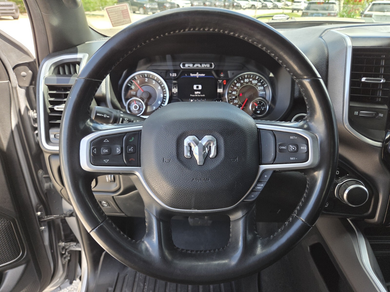 Used 2022 Silver Ram Big Horn/Lone Star image 32
