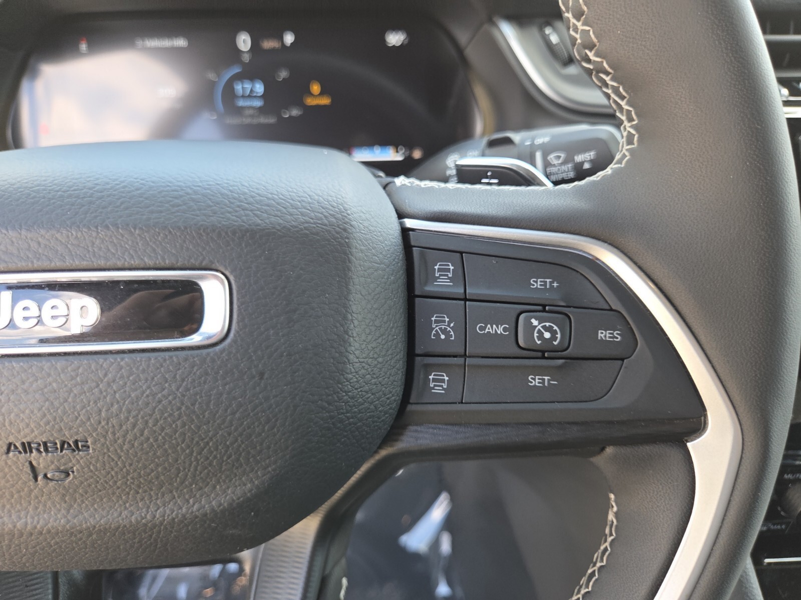 Certified Used 2025 Black Jeep Altitude image 34