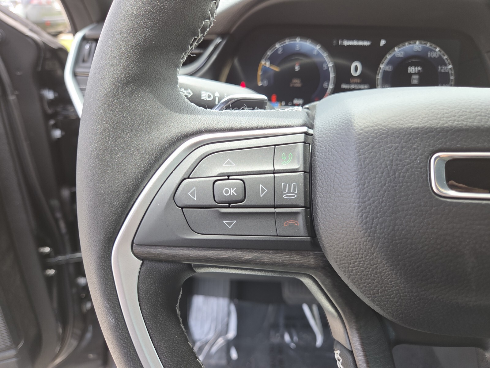 New 2026 Gray Jeep Altitude image 33