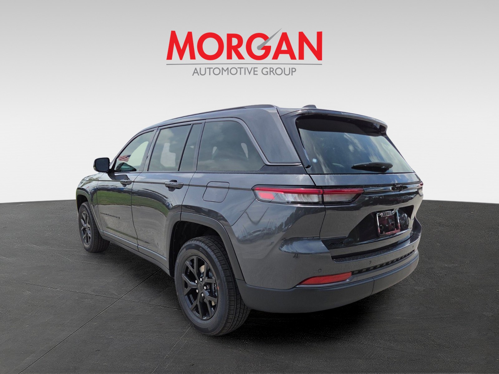 New 2026 Gray Jeep Altitude image 7
