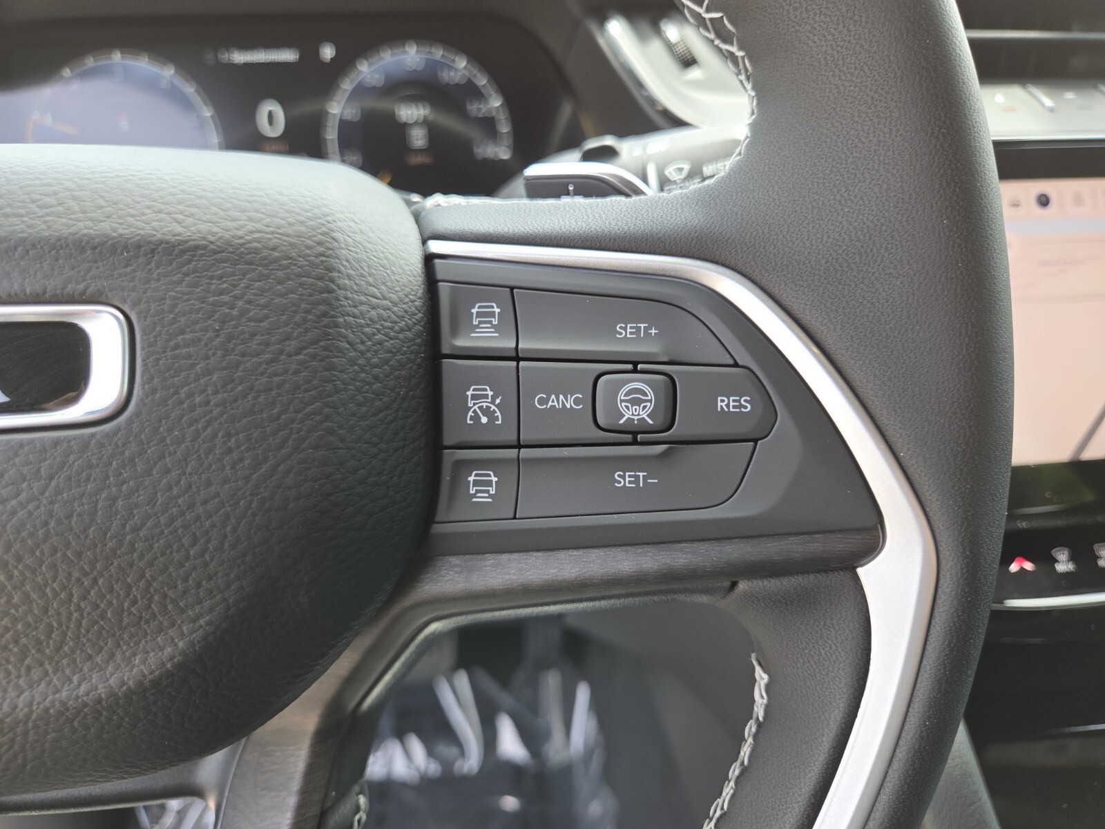 New 2026 Gray Jeep Altitude image 34