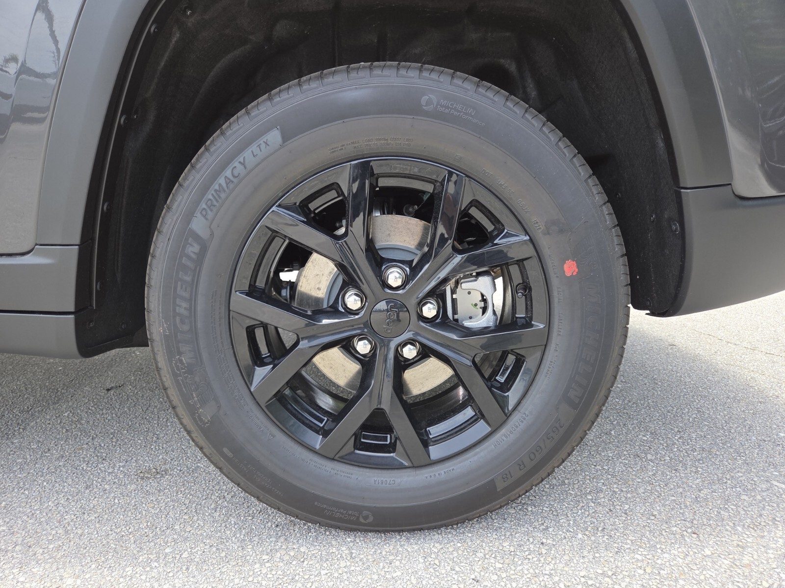 New 2026 Gray Jeep Altitude image 20