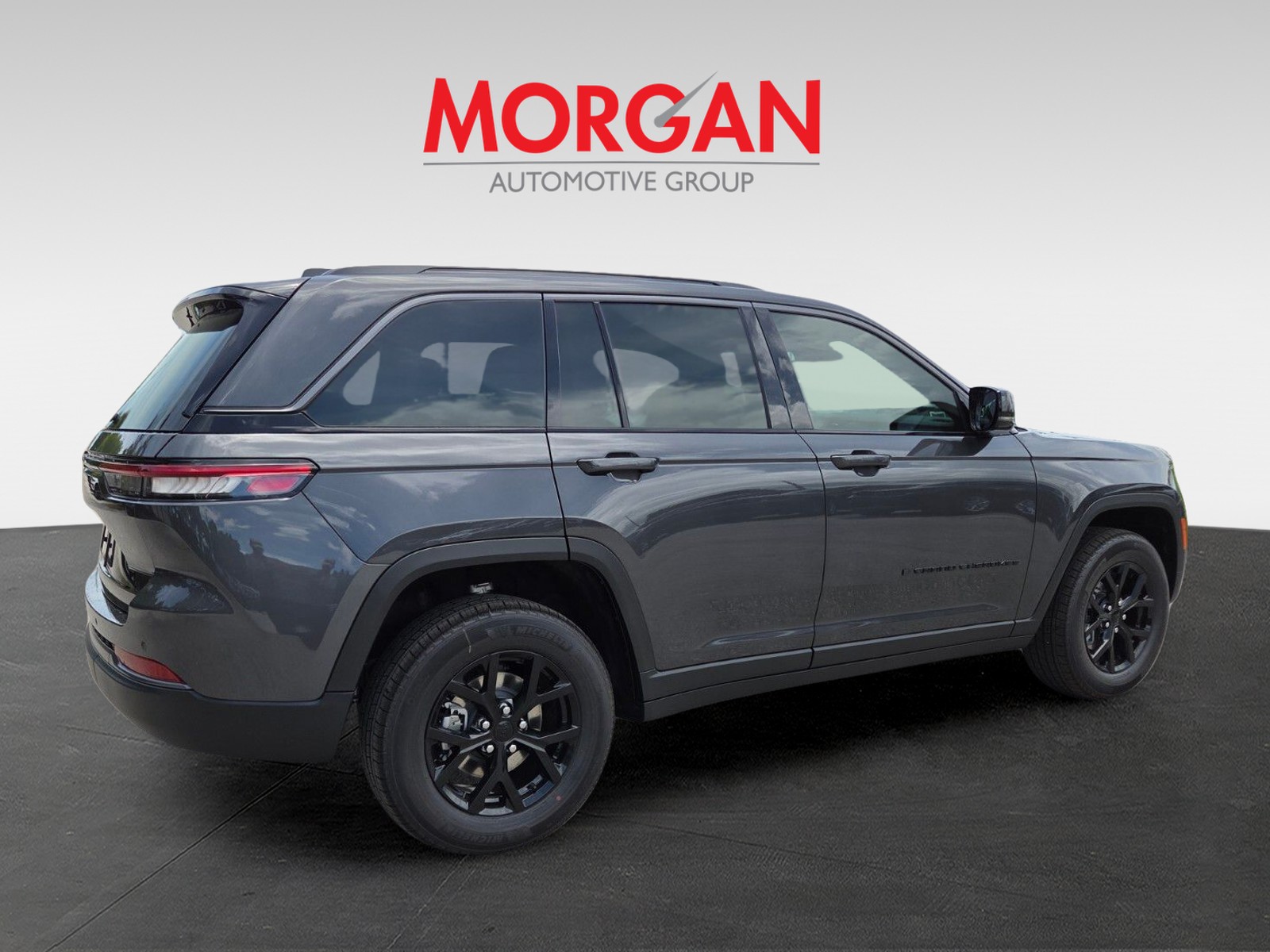 New 2026 Gray Jeep Altitude image 3