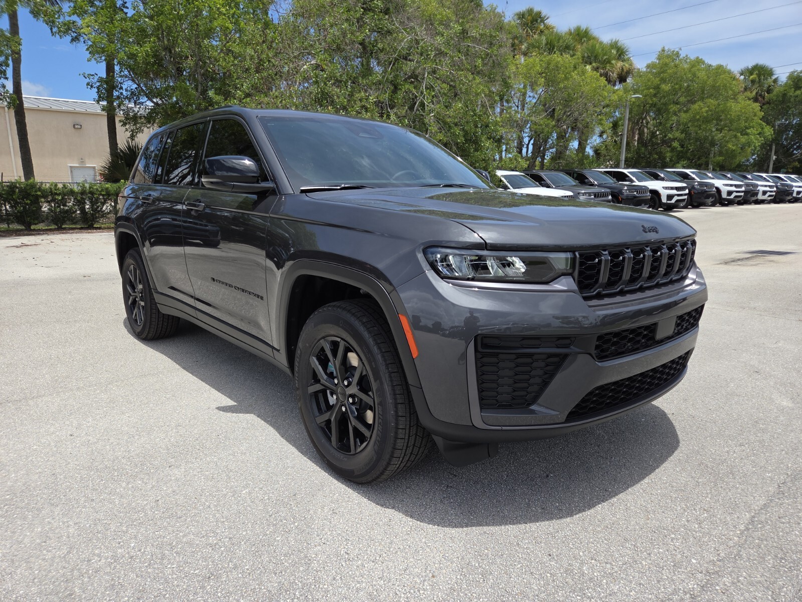 New 2026 Gray Jeep Altitude image 13