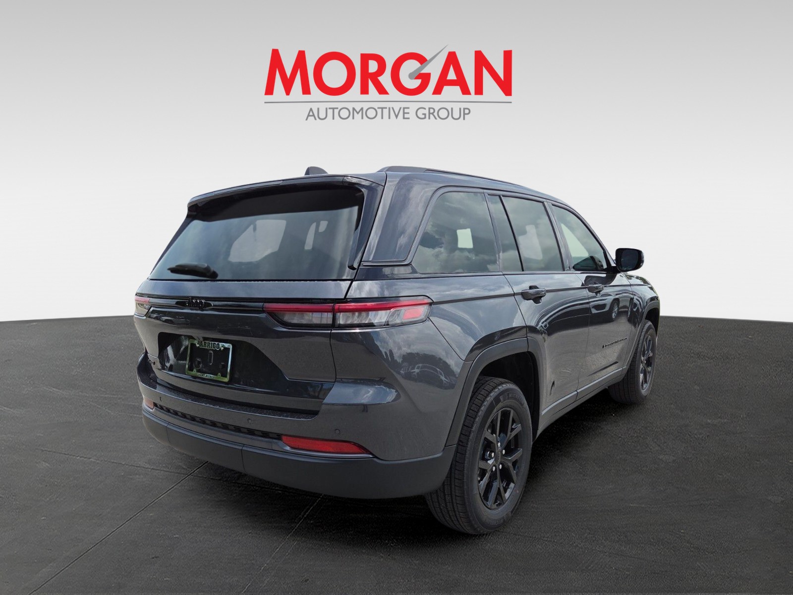 New 2026 Gray Jeep Altitude image 4