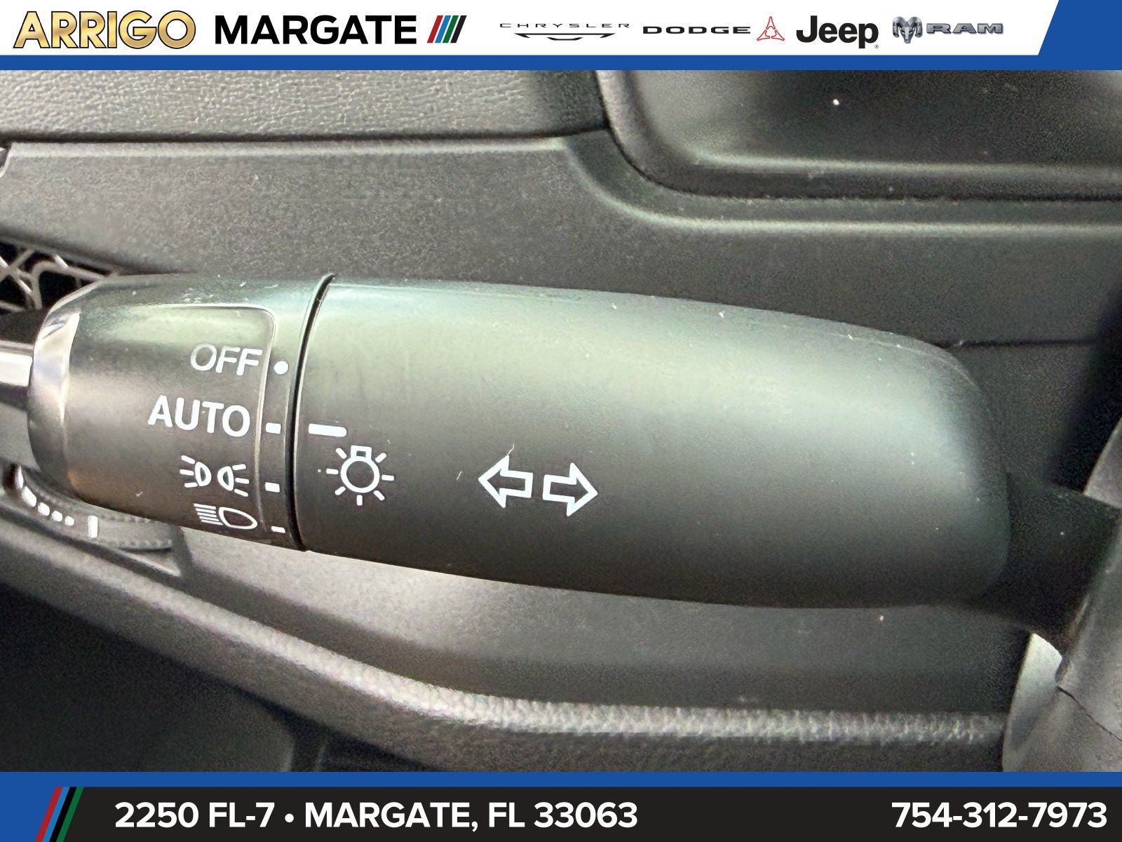 Used 2024  Honda EX image 32