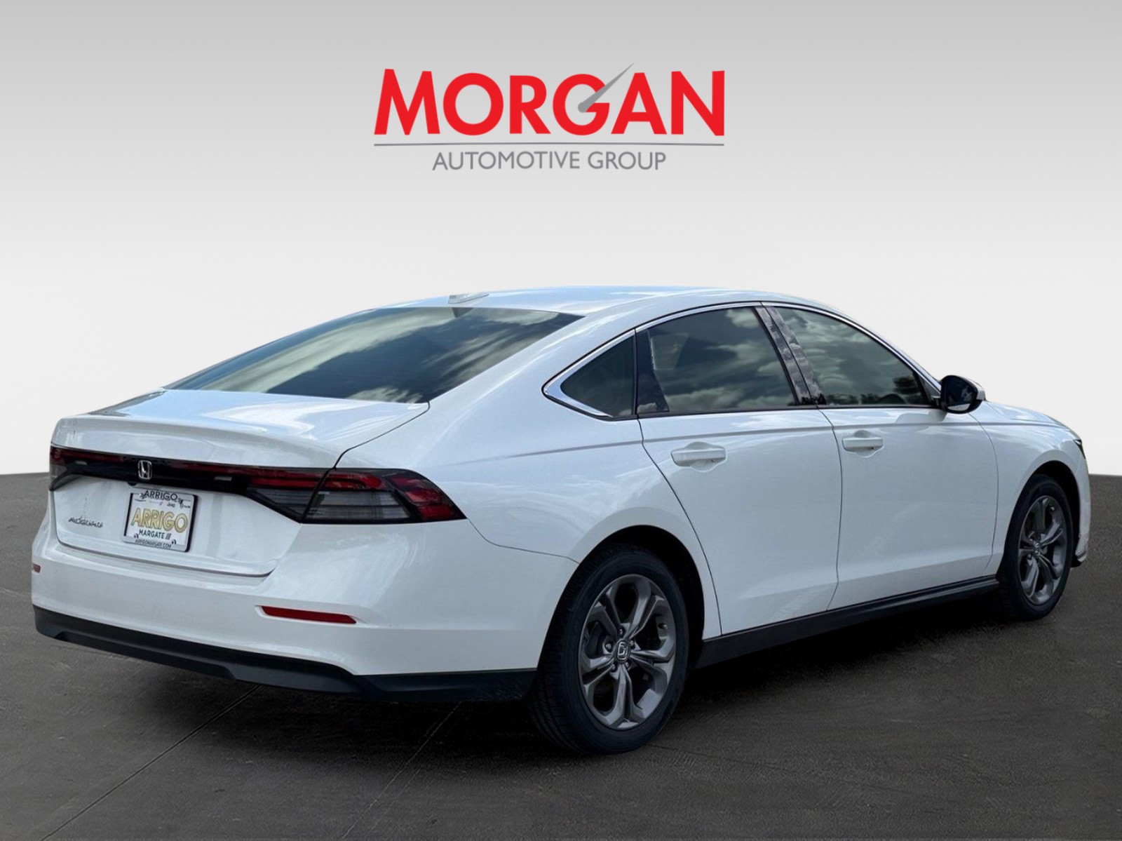 Used 2024  Honda EX image 7
