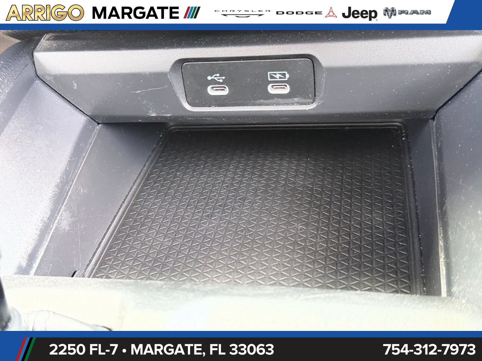 Used 2024  Honda EX image 26