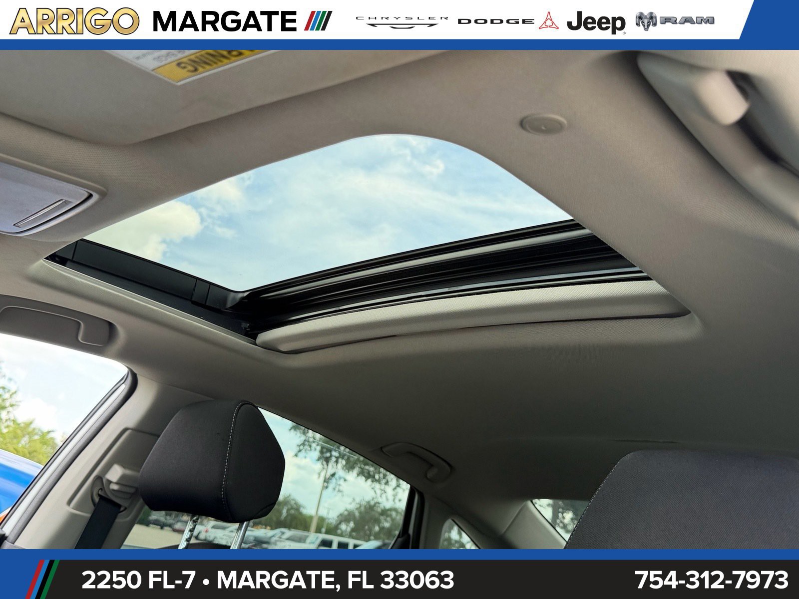 Used 2024  Honda EX image 18