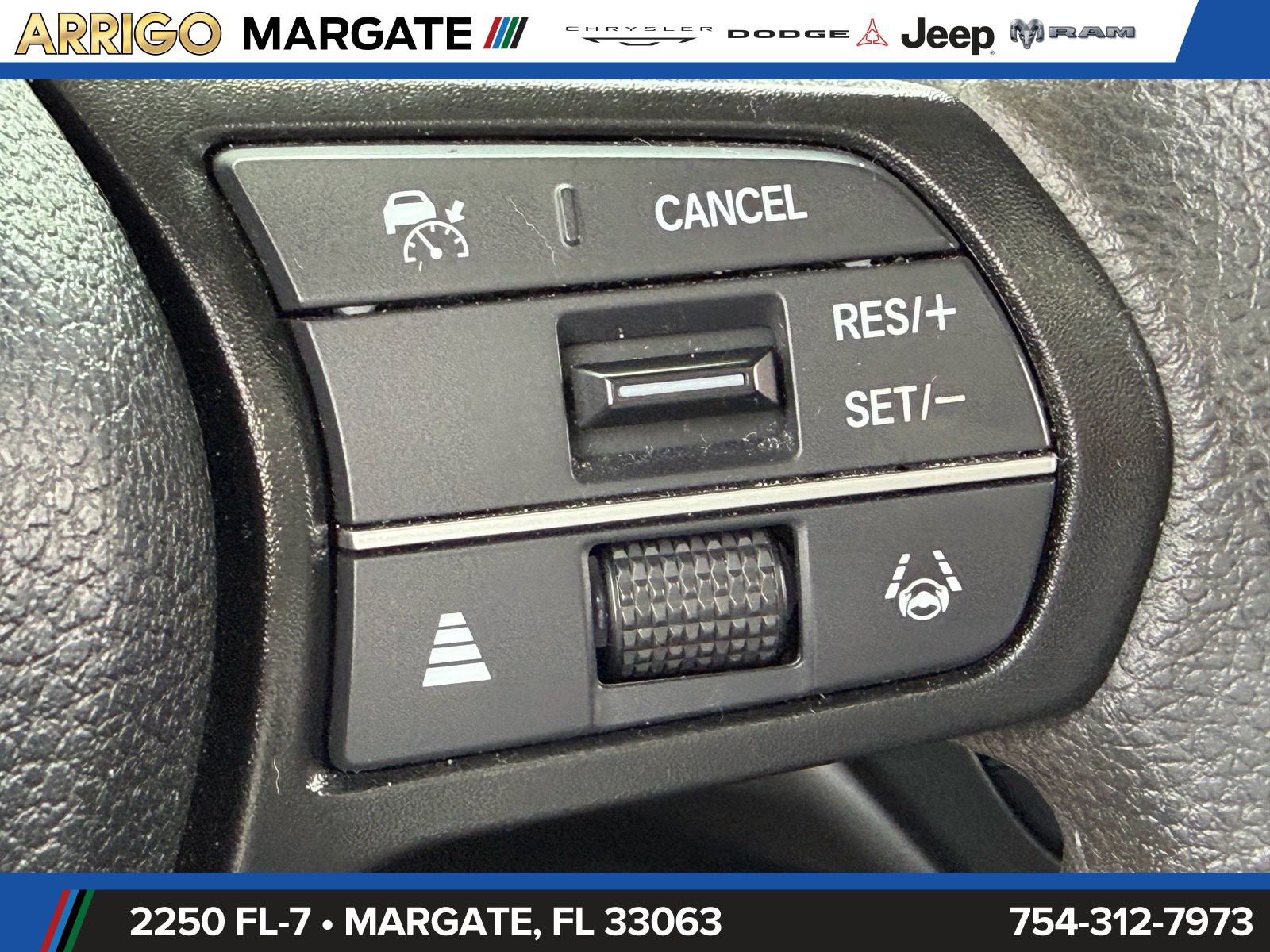 Used 2024  Honda EX image 29