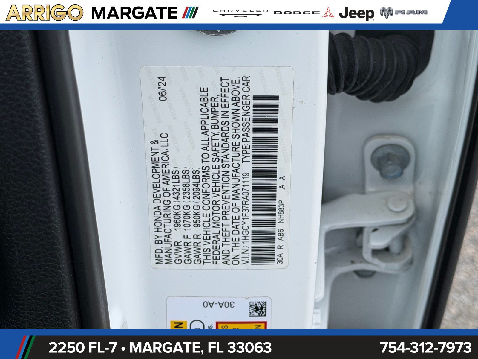 Used 2024  Honda EX image 21