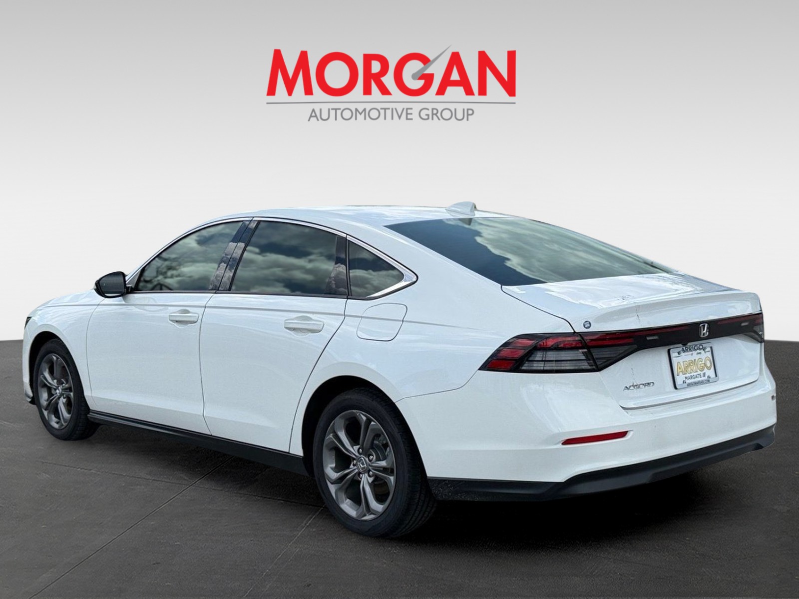 Used 2024  Honda EX image 5