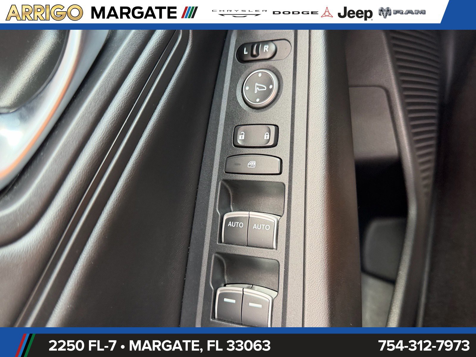 Used 2024  Honda EX image 34