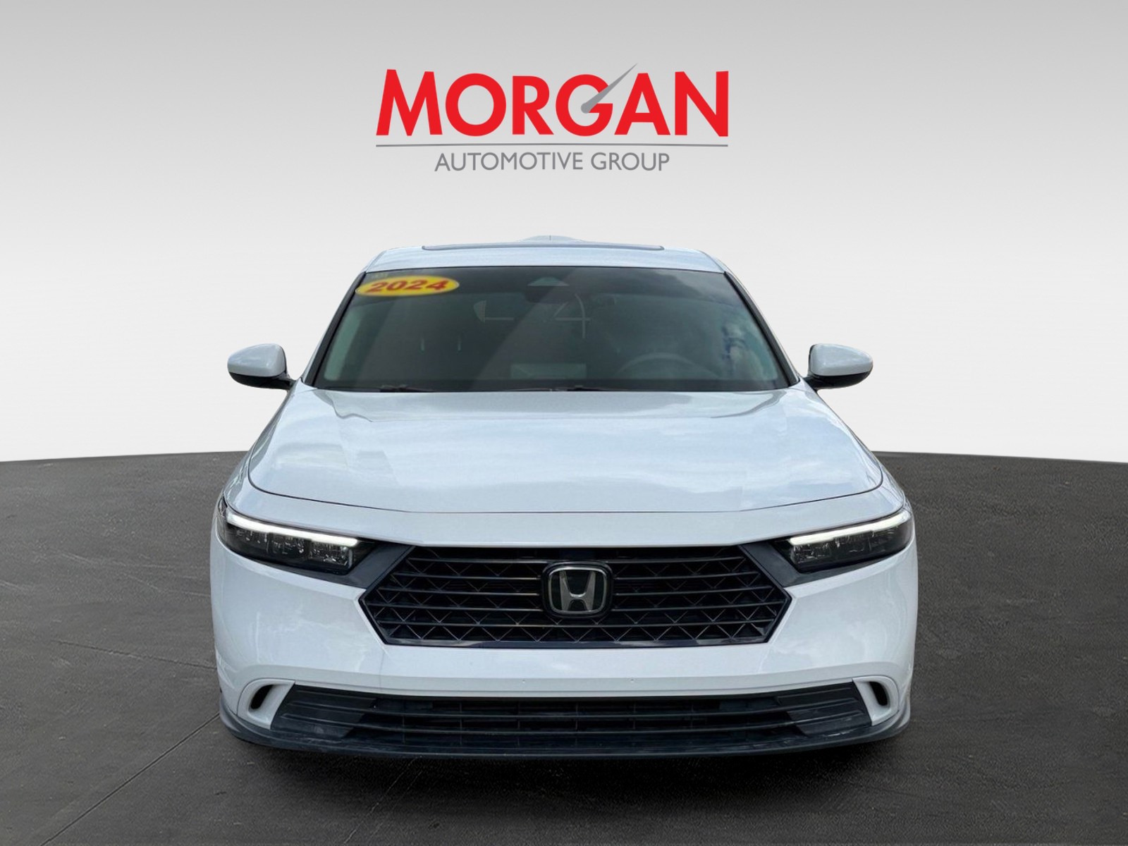 Used 2024  Honda EX image 2