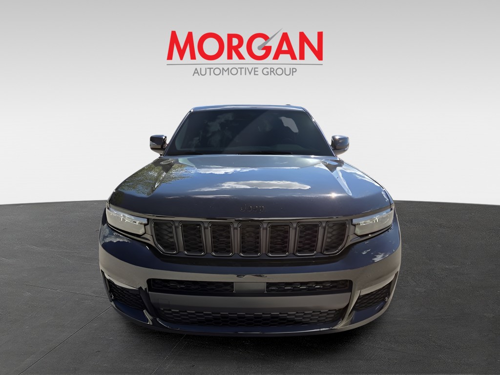New 2025 Black Jeep Limited image 3