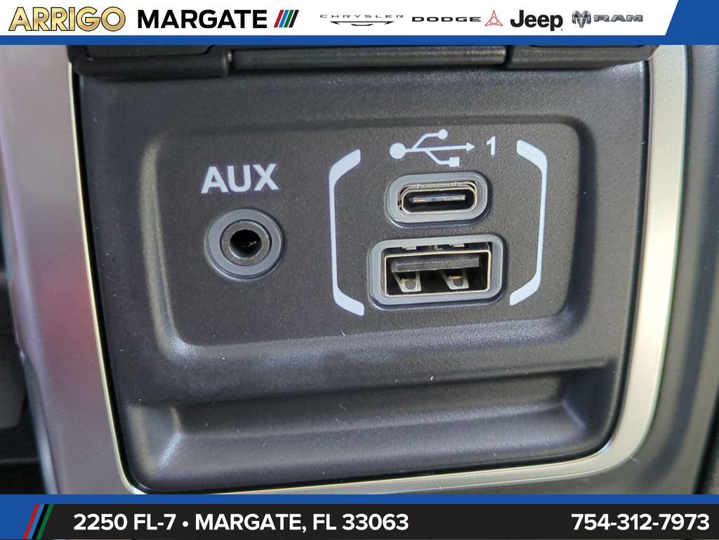 New 2026  Jeep Sport image 22