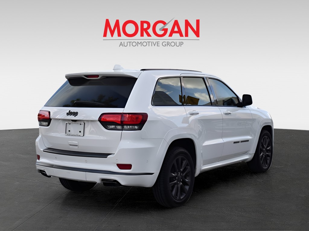 Used 2019 White Jeep Overland image 4