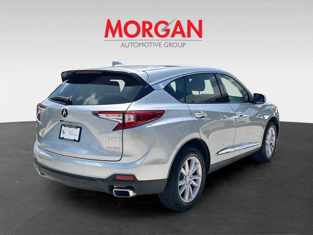 Used 2024  Acura Base image 7