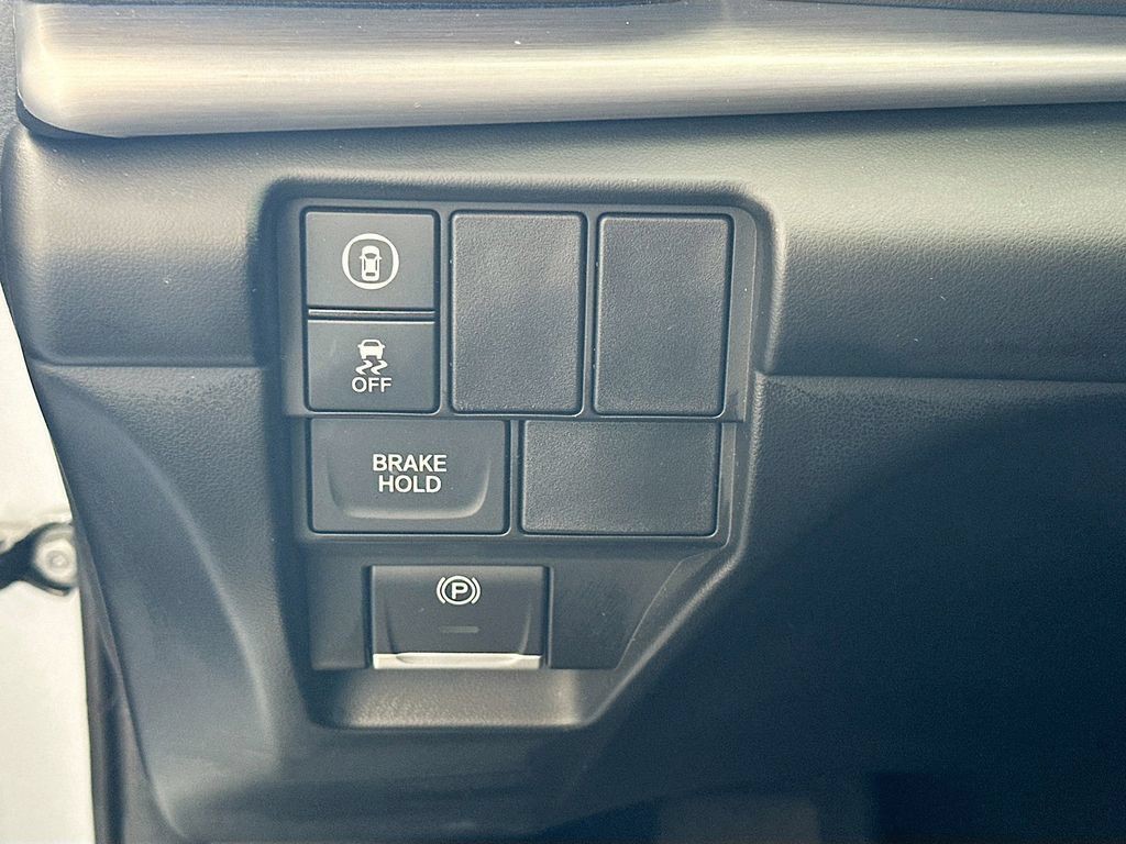 Used 2024  Acura Base image 10