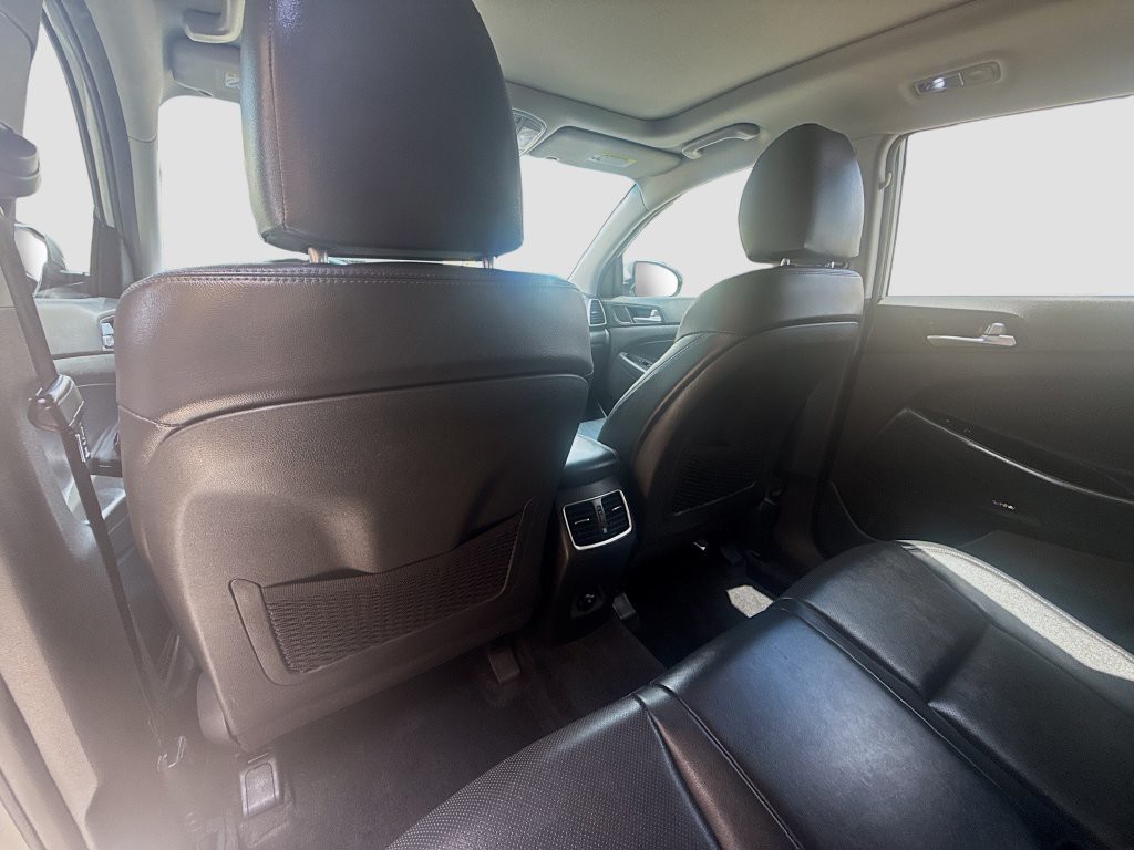 Certified Used 2020 Silver Hyundai Ultimate image 23