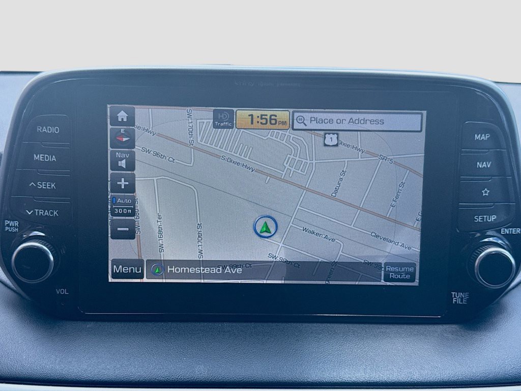 Certified Used 2020 Silver Hyundai Ultimate image 11