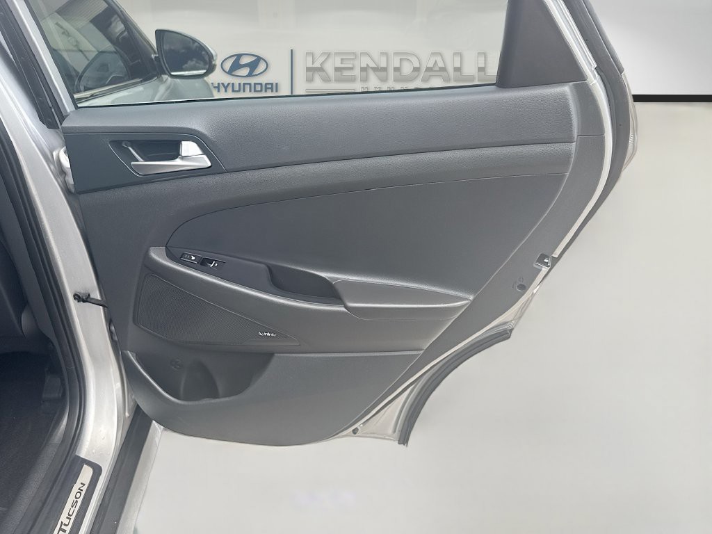 Certified Used 2020 Silver Hyundai Ultimate image 29