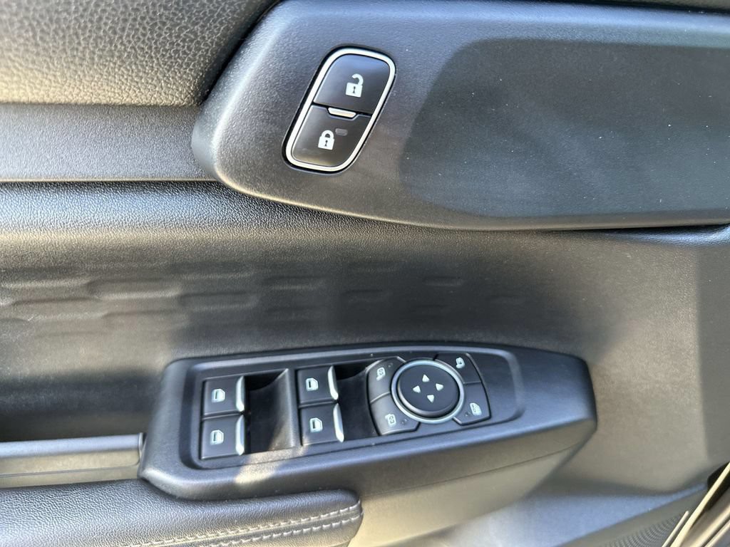 Used 2024 Black Ford XLT image 15